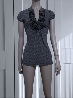 Black Printed Short-Sleeve Top with Lace Bib
